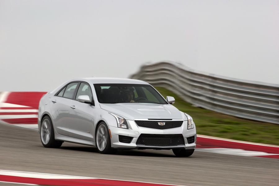  Cadillac ATS-V 2016 года  (NA) (фото 13 из 34)